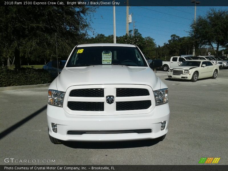 Bright White / Black/Diesel Gray 2018 Ram 1500 Express Crew Cab