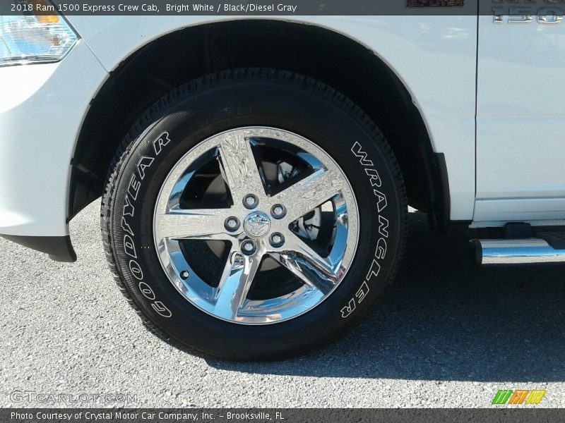 Bright White / Black/Diesel Gray 2018 Ram 1500 Express Crew Cab