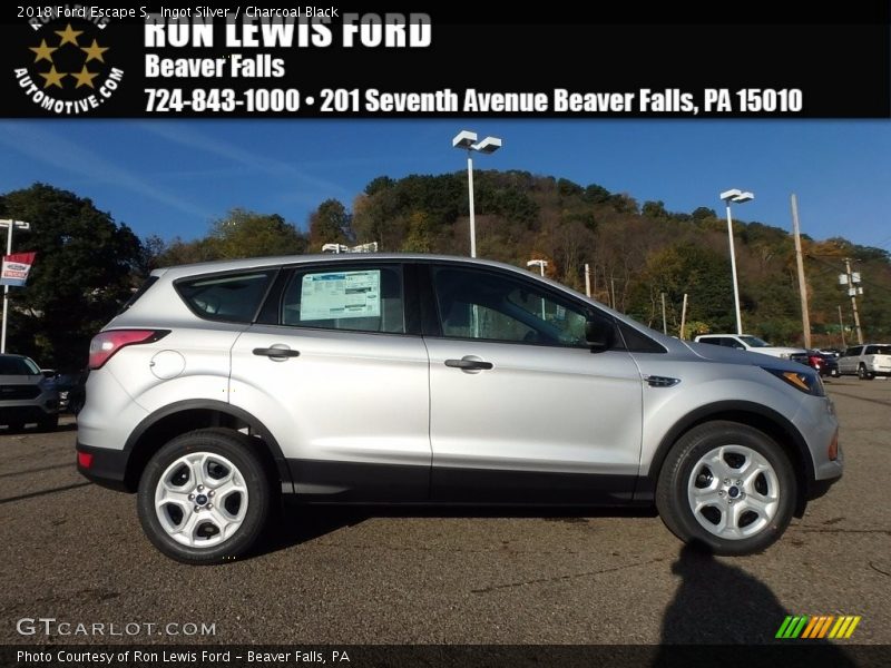 Ingot Silver / Charcoal Black 2018 Ford Escape S