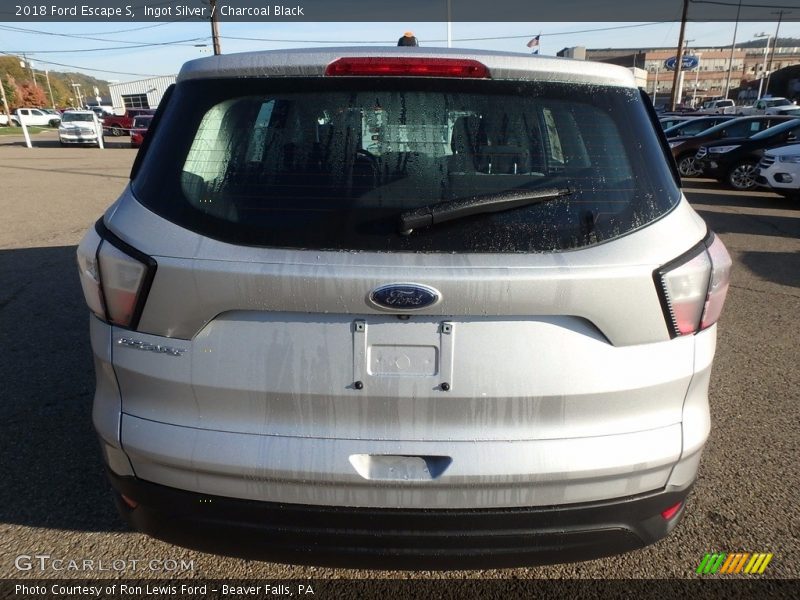Ingot Silver / Charcoal Black 2018 Ford Escape S