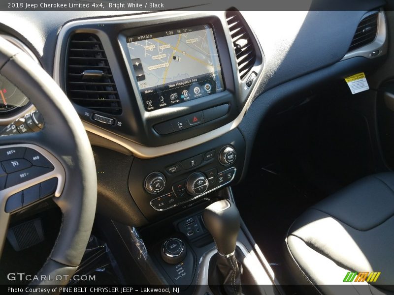 Bright White / Black 2018 Jeep Cherokee Limited 4x4