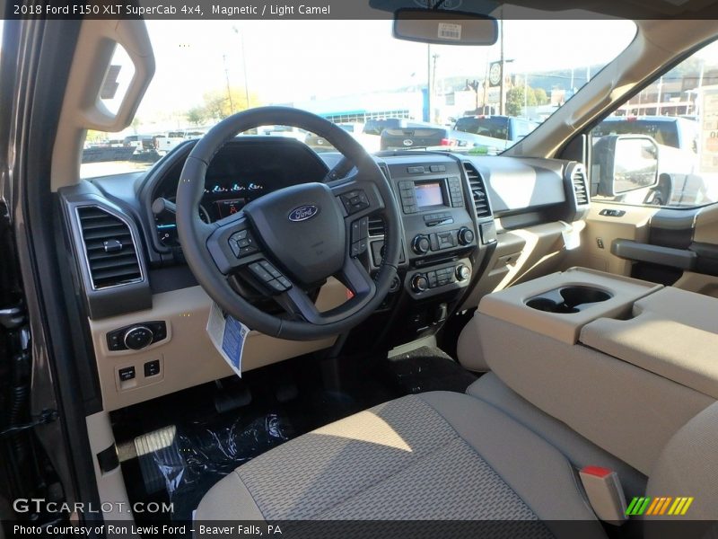 Magnetic / Light Camel 2018 Ford F150 XLT SuperCab 4x4