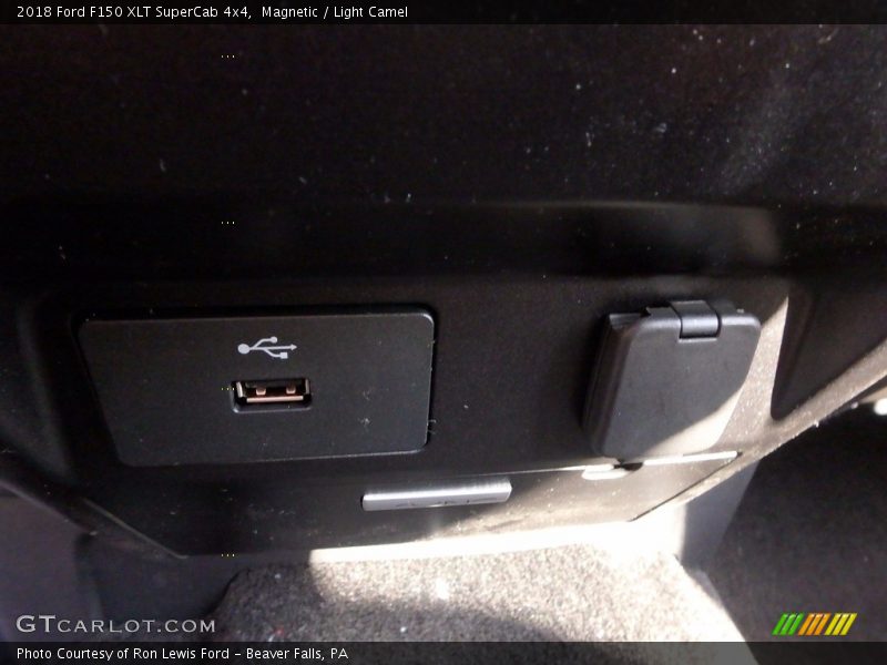 Magnetic / Light Camel 2018 Ford F150 XLT SuperCab 4x4