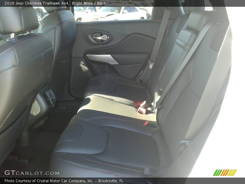 Bright White / Black 2018 Jeep Cherokee Trailhawk 4x4