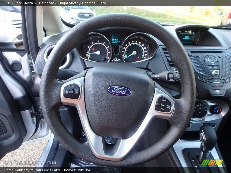 Ingot Silver / Charcoal Black 2017 Ford Fiesta SE Hatchback