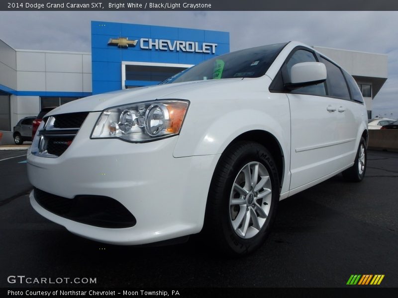 Bright White / Black/Light Graystone 2014 Dodge Grand Caravan SXT