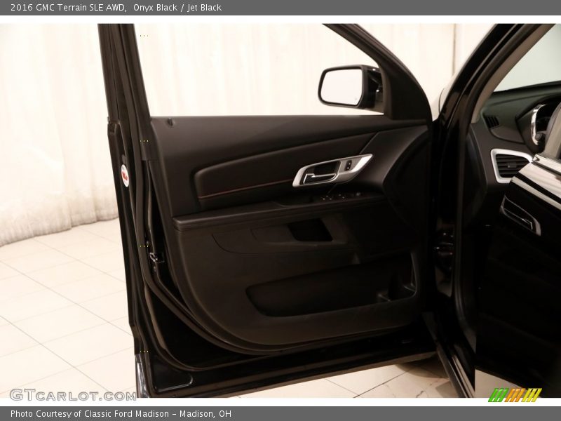 Onyx Black / Jet Black 2016 GMC Terrain SLE AWD