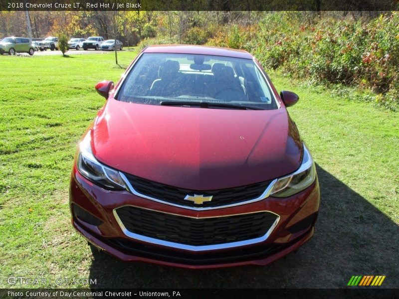 Red Hot / Jet Black 2018 Chevrolet Cruze LT