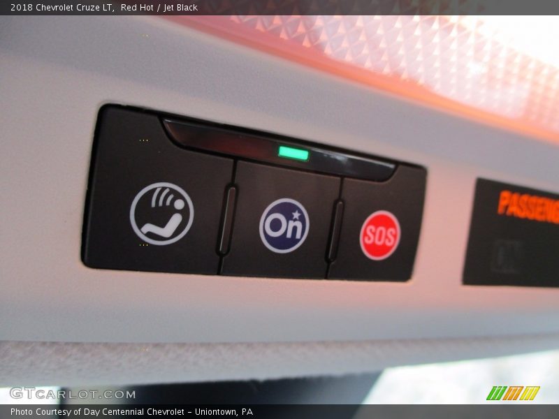Red Hot / Jet Black 2018 Chevrolet Cruze LT