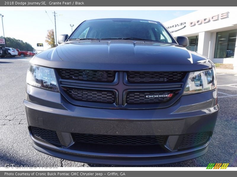 Granite Pearl / Black 2018 Dodge Journey SE