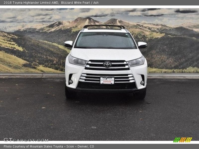 Blizzard White Pearl / Ash 2018 Toyota Highlander Limited AWD