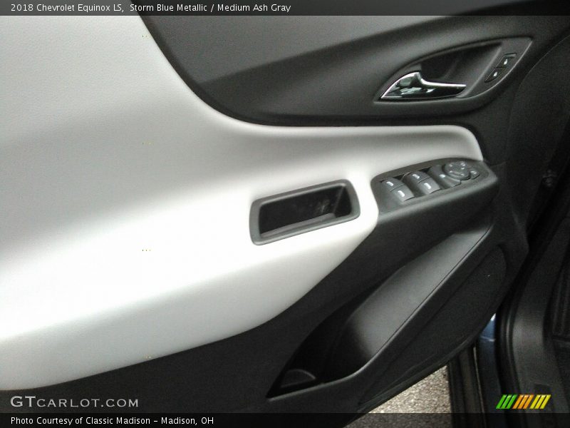 Storm Blue Metallic / Medium Ash Gray 2018 Chevrolet Equinox LS