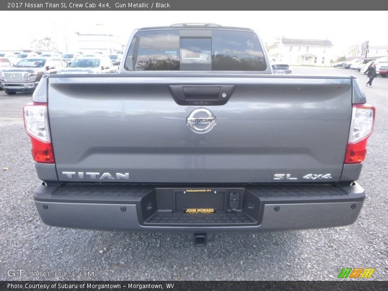 Gun Metallic / Black 2017 Nissan Titan SL Crew Cab 4x4