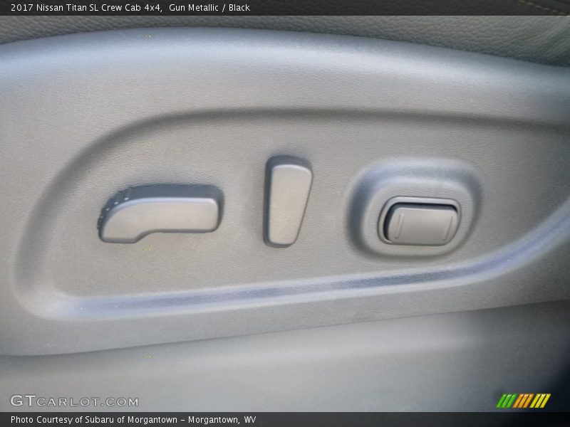 Gun Metallic / Black 2017 Nissan Titan SL Crew Cab 4x4