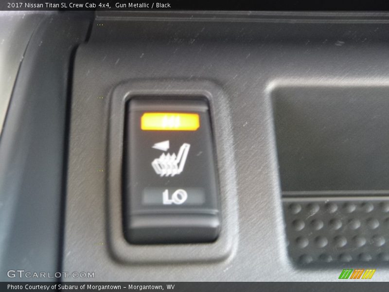 Gun Metallic / Black 2017 Nissan Titan SL Crew Cab 4x4