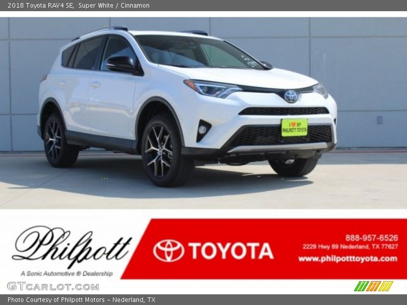 Super White / Cinnamon 2018 Toyota RAV4 SE