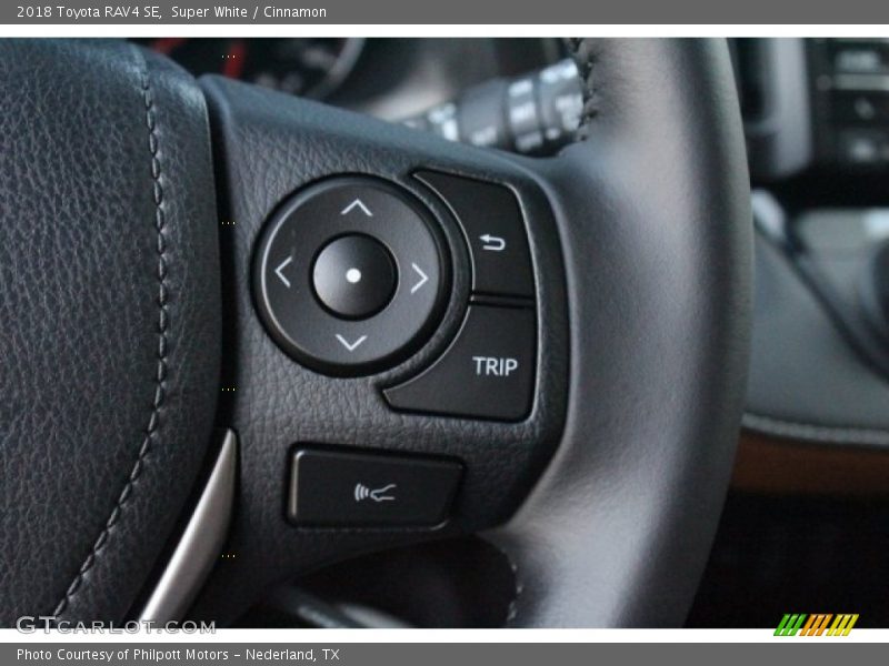 Controls of 2018 RAV4 SE