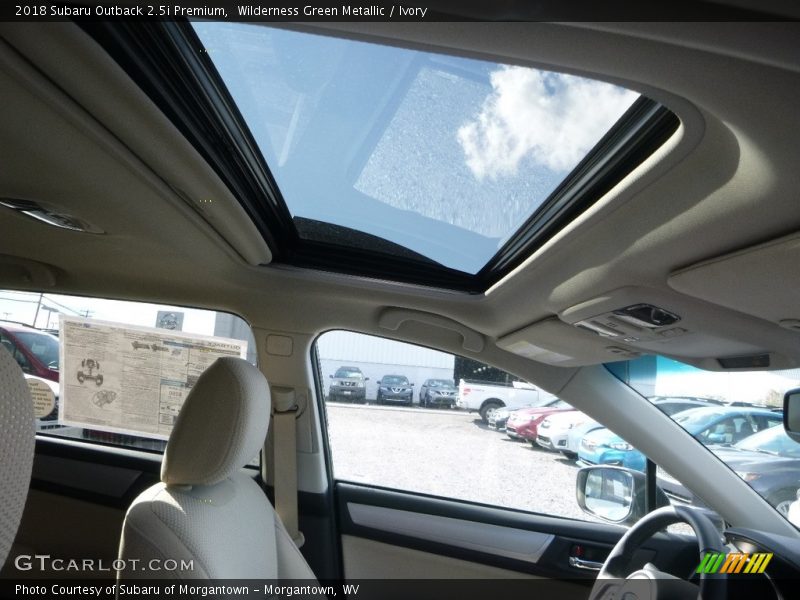 Wilderness Green Metallic / Ivory 2018 Subaru Outback 2.5i Premium