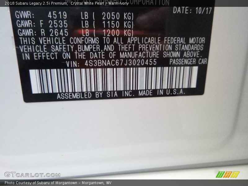 Crystal White Pearl / Warm Ivory 2018 Subaru Legacy 2.5i Premium