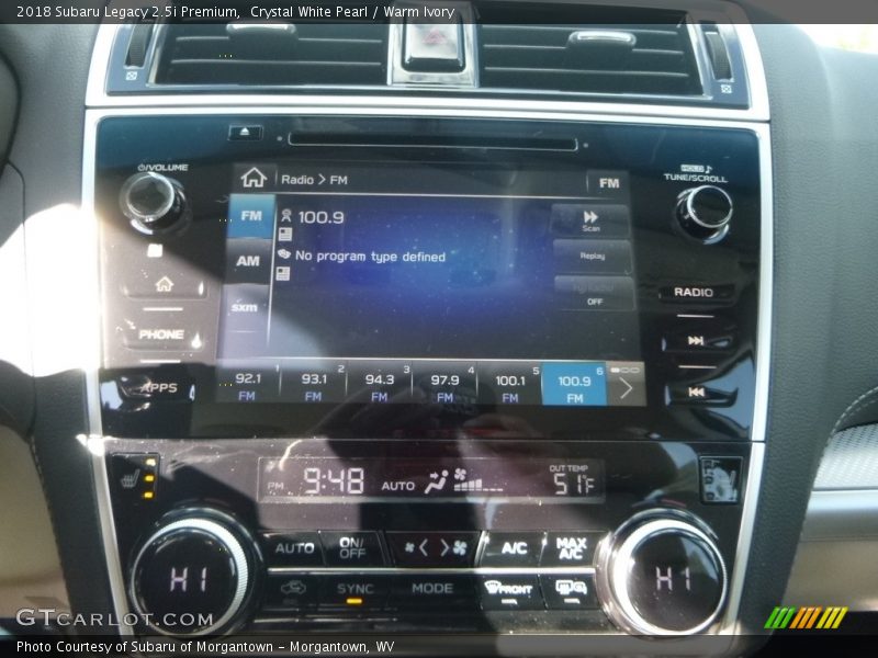 Crystal White Pearl / Warm Ivory 2018 Subaru Legacy 2.5i Premium