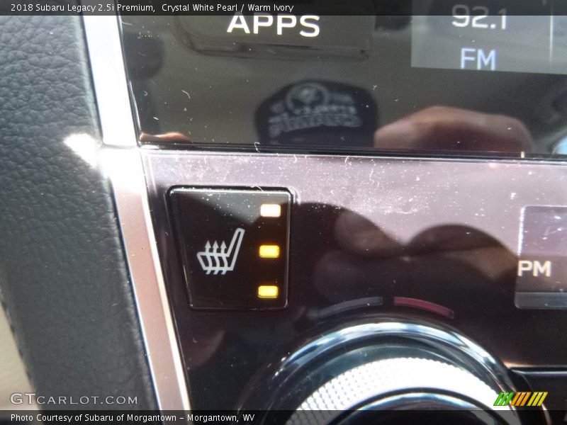 Crystal White Pearl / Warm Ivory 2018 Subaru Legacy 2.5i Premium