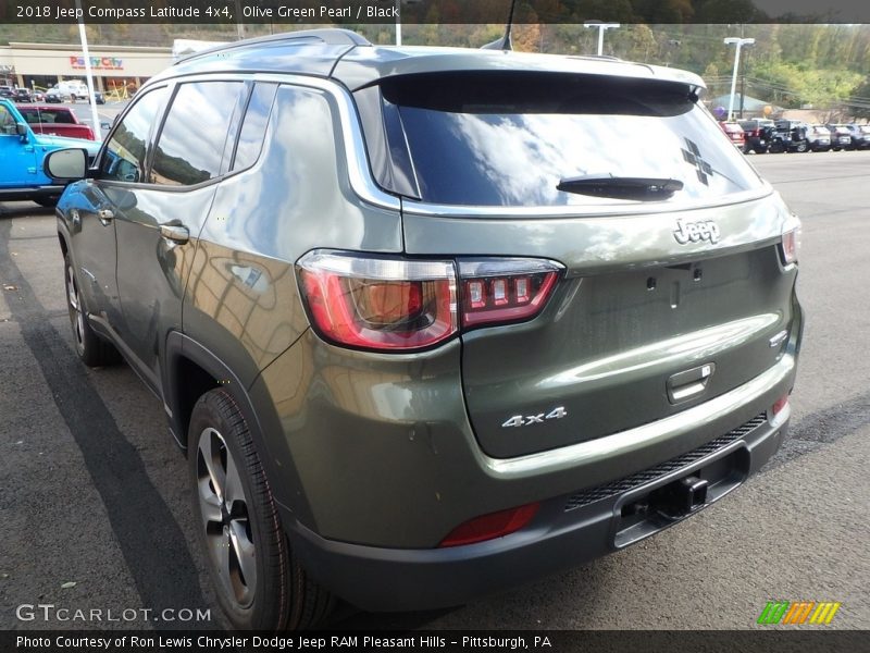 Olive Green Pearl / Black 2018 Jeep Compass Latitude 4x4