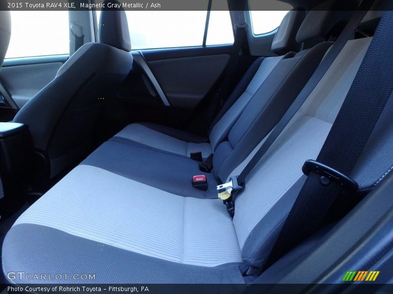 Magnetic Gray Metallic / Ash 2015 Toyota RAV4 XLE