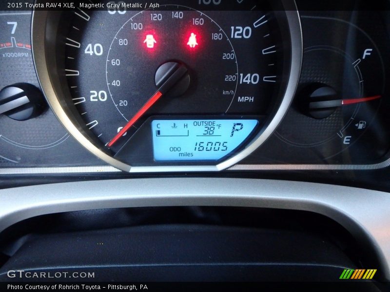 Magnetic Gray Metallic / Ash 2015 Toyota RAV4 XLE