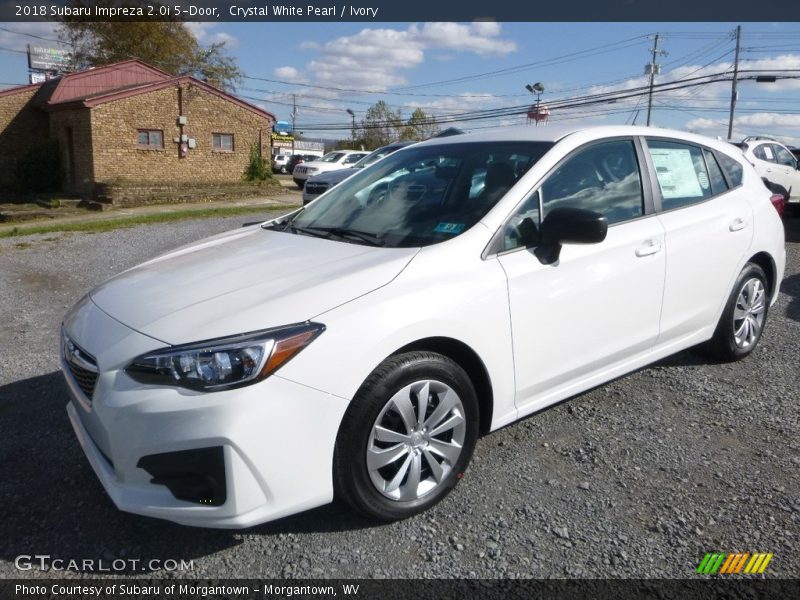 Front 3/4 View of 2018 Impreza 2.0i 5-Door