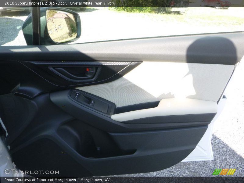 Crystal White Pearl / Ivory 2018 Subaru Impreza 2.0i 5-Door