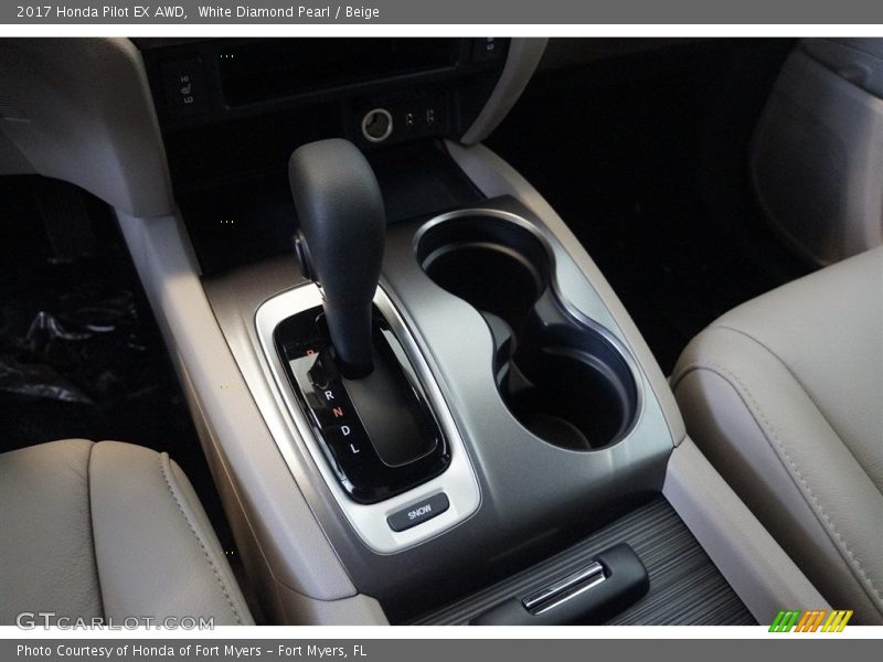 White Diamond Pearl / Beige 2017 Honda Pilot EX AWD