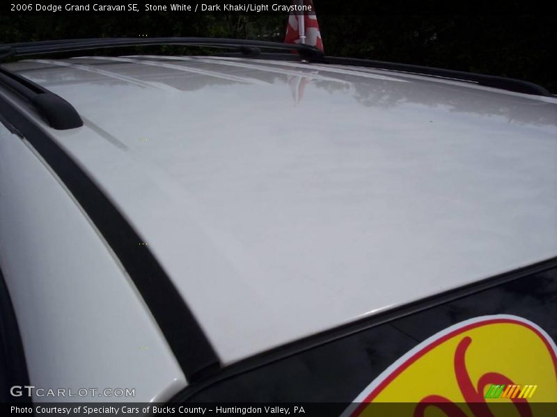 Stone White / Dark Khaki/Light Graystone 2006 Dodge Grand Caravan SE