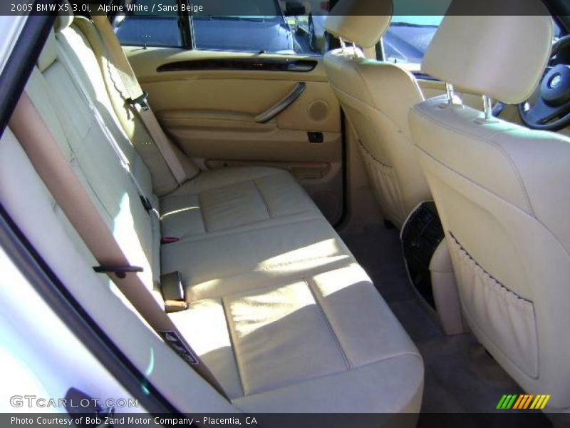 Alpine White / Sand Beige 2005 BMW X5 3.0i