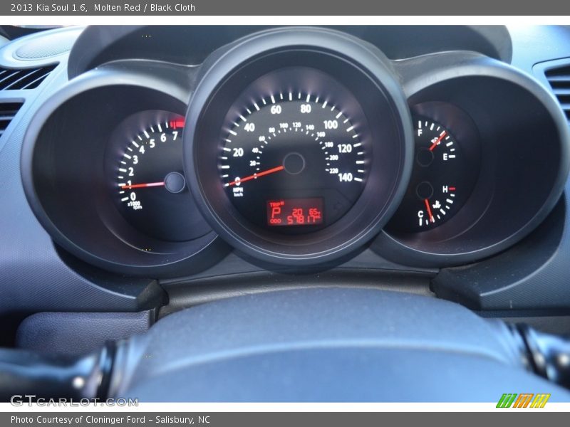 Molten Red / Black Cloth 2013 Kia Soul 1.6