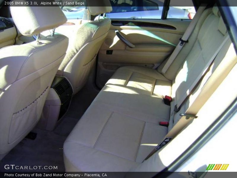 Alpine White / Sand Beige 2005 BMW X5 3.0i