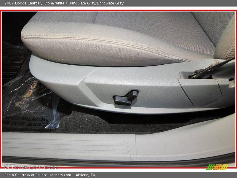 Stone White / Dark Slate Gray/Light Slate Gray 2007 Dodge Charger