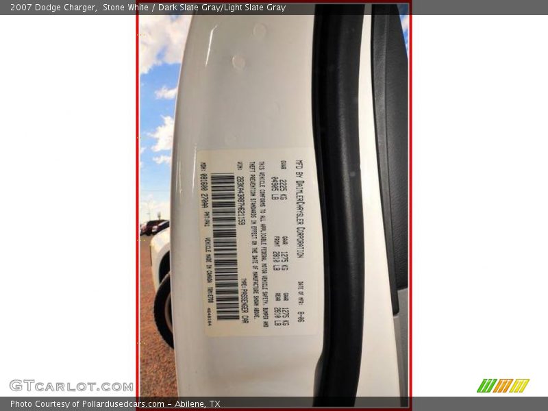 Stone White / Dark Slate Gray/Light Slate Gray 2007 Dodge Charger
