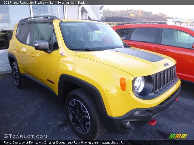 Solar Yellow / Black 2017 Jeep Renegade Trailhawk 4x4
