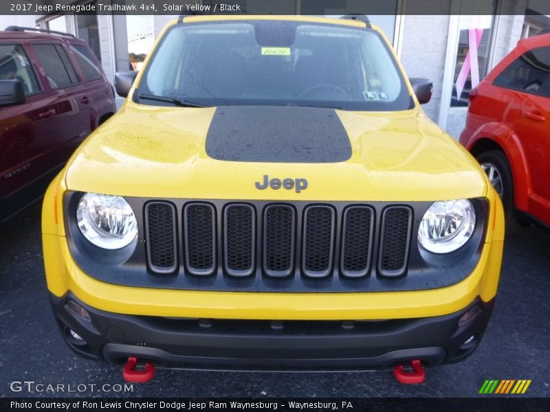 Solar Yellow / Black 2017 Jeep Renegade Trailhawk 4x4