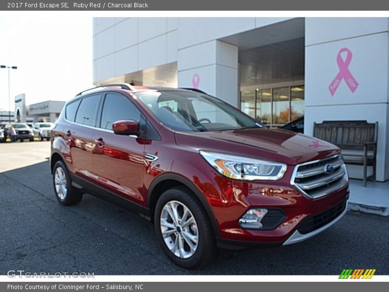 Ruby Red / Charcoal Black 2017 Ford Escape SE