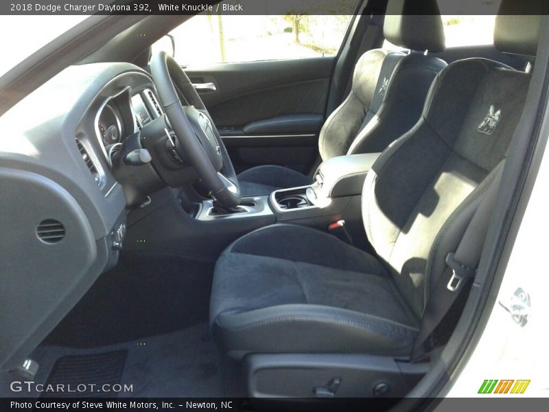 White Knuckle / Black 2018 Dodge Charger Daytona 392