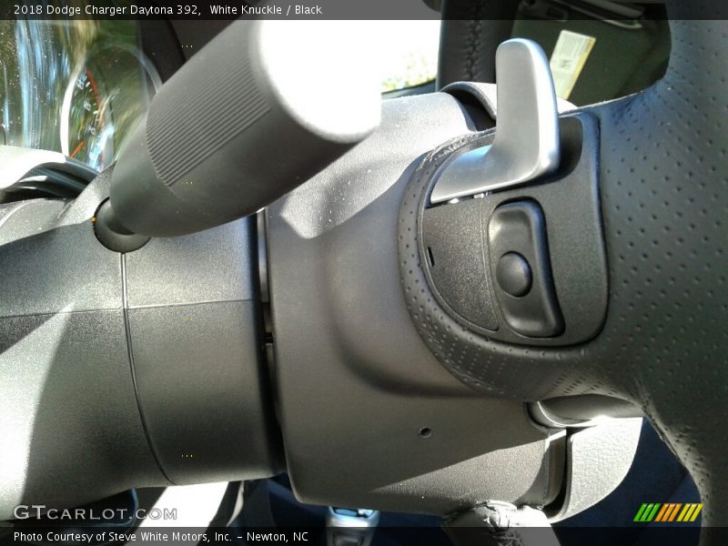 White Knuckle / Black 2018 Dodge Charger Daytona 392