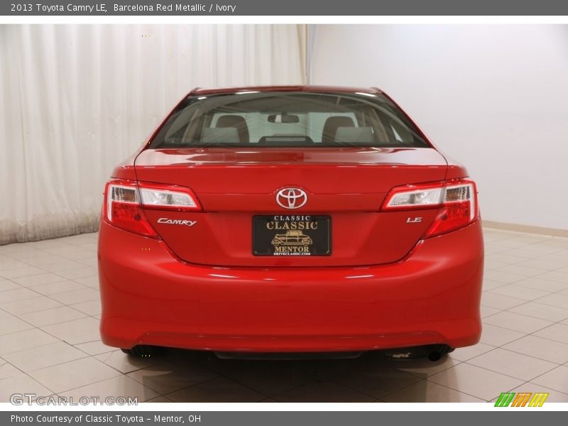 Barcelona Red Metallic / Ivory 2013 Toyota Camry LE