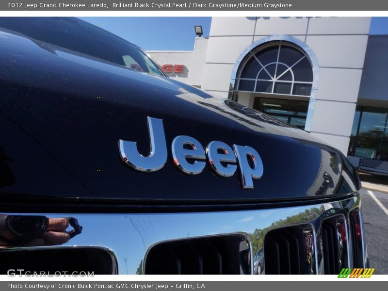 Brilliant Black Crystal Pearl / Dark Graystone/Medium Graystone 2012 Jeep Grand Cherokee Laredo