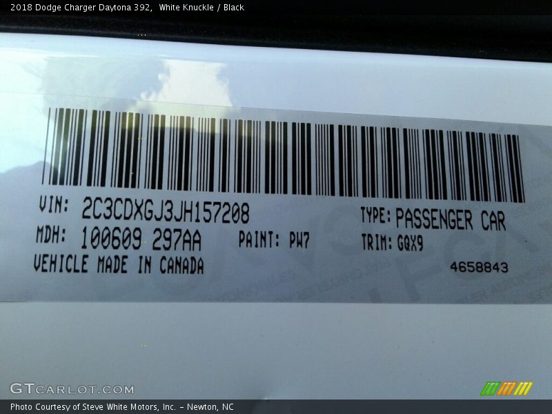 White Knuckle / Black 2018 Dodge Charger Daytona 392