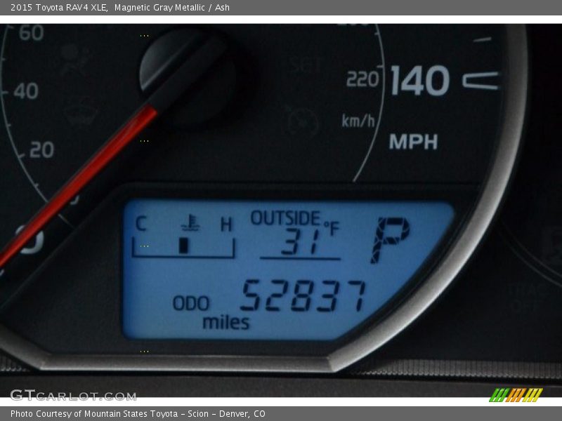Magnetic Gray Metallic / Ash 2015 Toyota RAV4 XLE