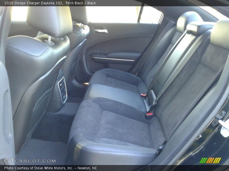 Pitch Black / Black 2018 Dodge Charger Daytona 392