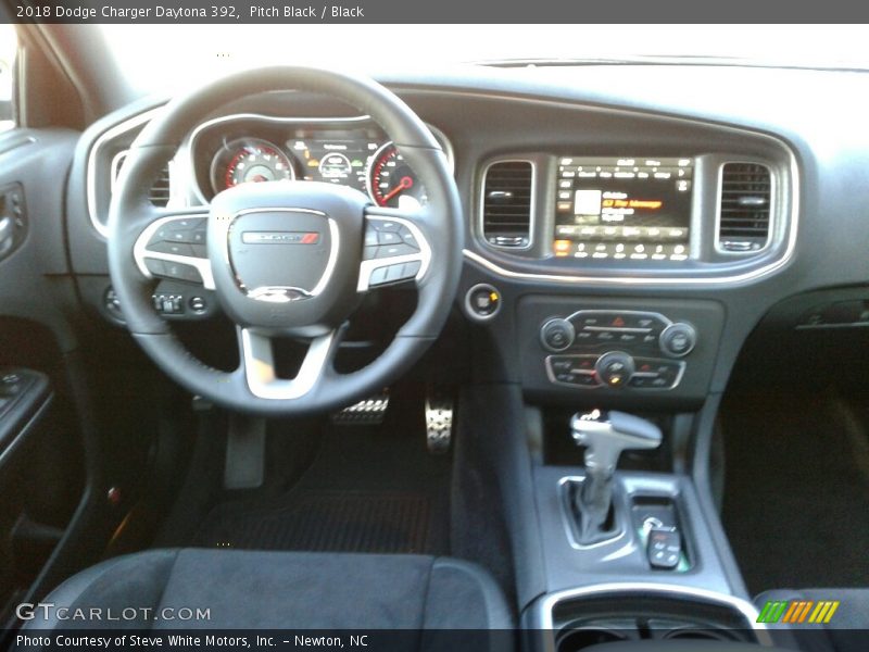 Pitch Black / Black 2018 Dodge Charger Daytona 392