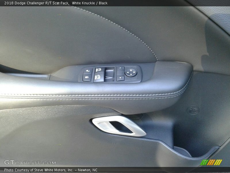 White Knuckle / Black 2018 Dodge Challenger R/T Scat Pack