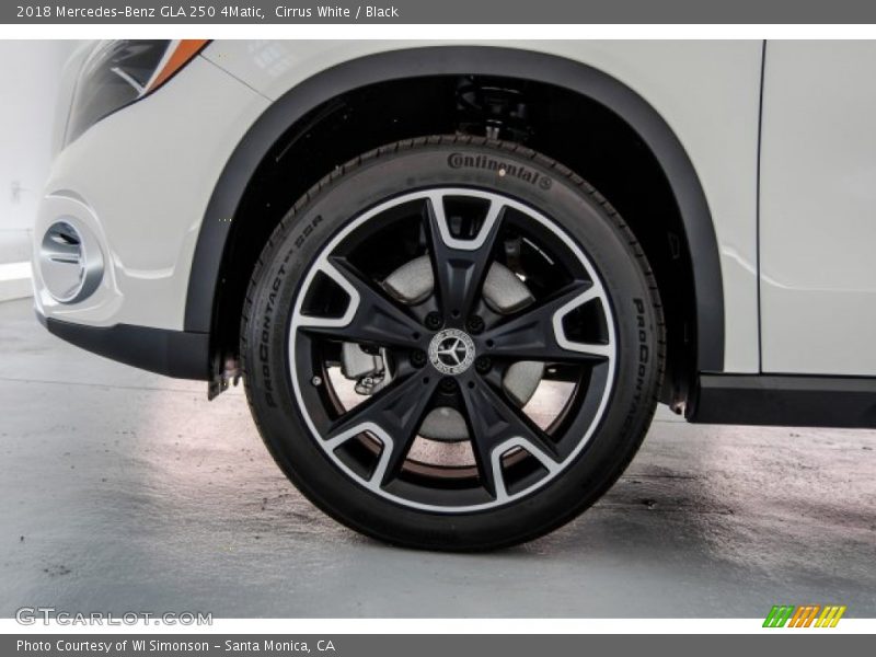 Cirrus White / Black 2018 Mercedes-Benz GLA 250 4Matic